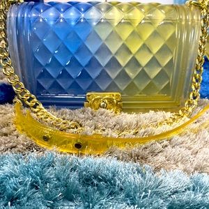Ombré Handbag w/ Strap